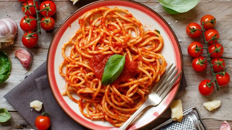 Scopri come assaporare la pasta al pomodoro mantenendo stabili i livelli di glicemia