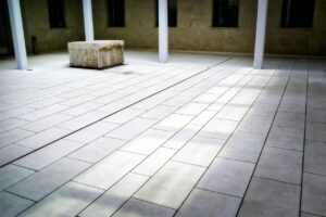 Guida definitiva alla pulizia del marmo esterno: scopri i migliori rimedi